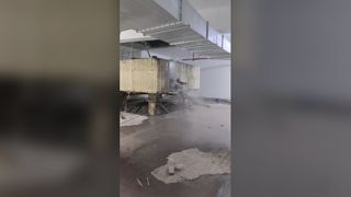 Dual frequency conversion crawler wire saw