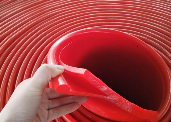 PU Conveyor Belt Skirting Long Wear Life Iron Ore Conveyor Dust Control Solution