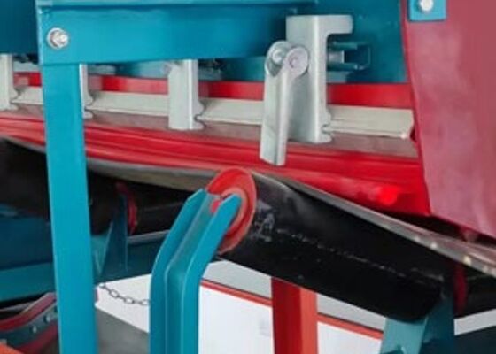 PU Conveyor Belt Skirting 12mm Thickness Long Service Life Coal Conveyor System