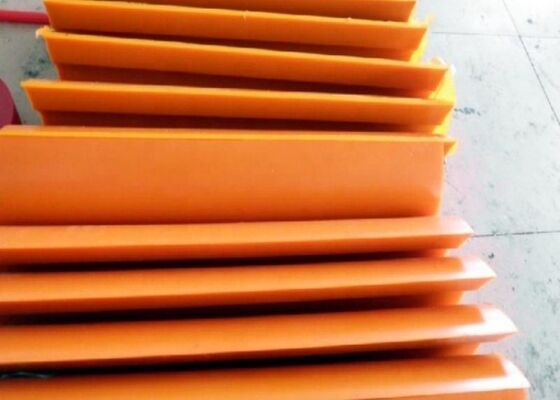 Conveyor Belt Cleaning System PU Scraper Corrosion Resistant Industrial Conveyor Cleaner